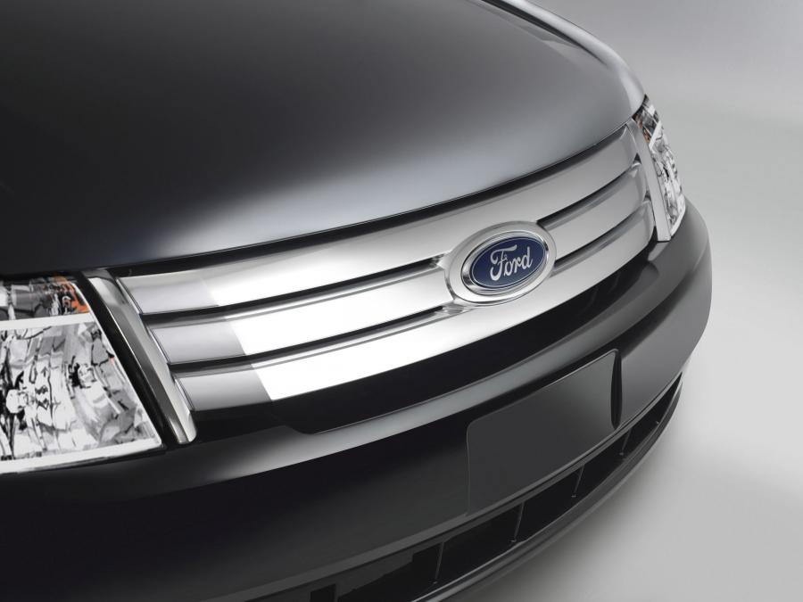  Ford Taurus 2008 года  (фото 23 из 57)